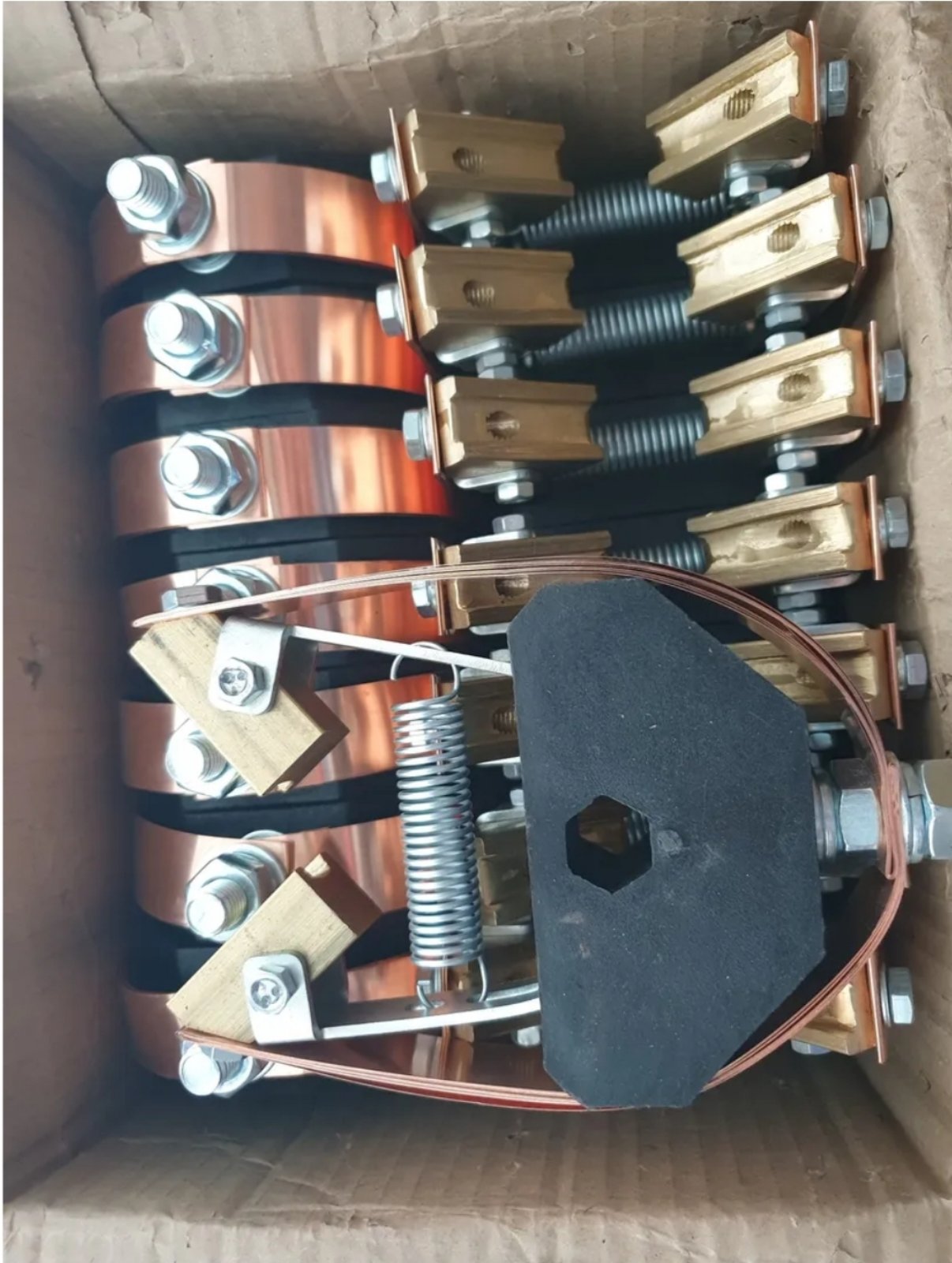 0-02-0a-633da35115cd22252b325b78d4f06e827a2bd04ba133c6a181d070ee6c8fae1a_e53e1bbd28378bc1