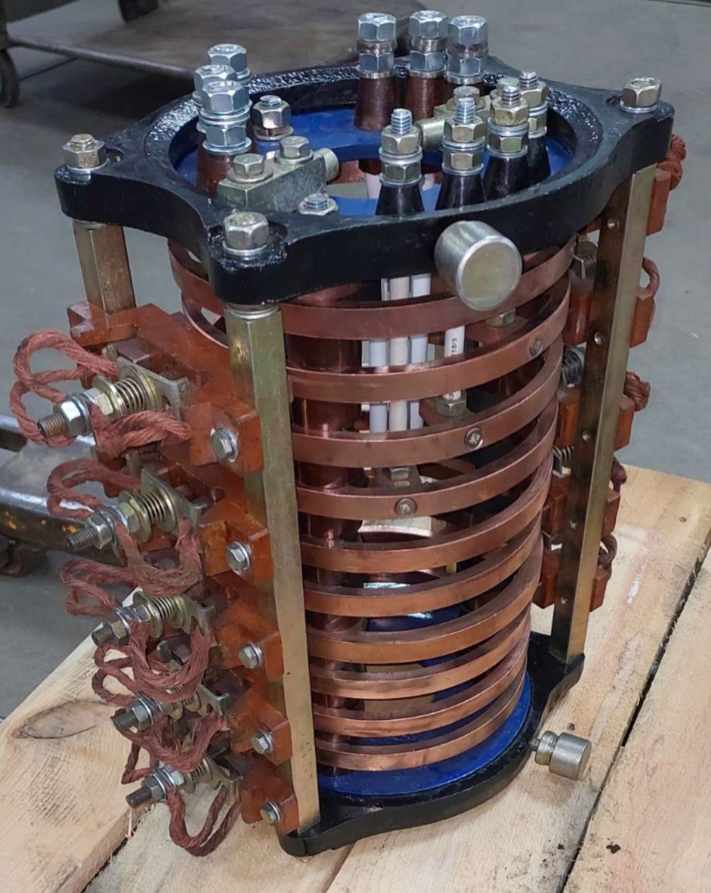 Кольцевой токоприемник ТКК-85