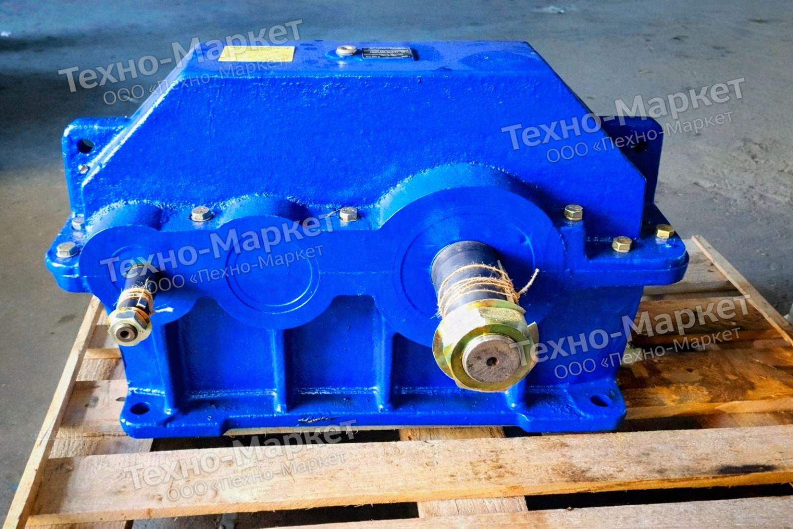 Редуктор Ц2У-200