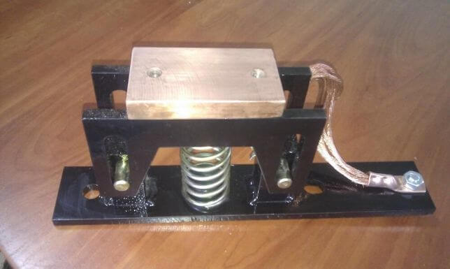 tokopriemnik-tkk-6-150-dlya-ekskavatorov-ekg-5a_1 башмак Токоприемник ТКК-6/150