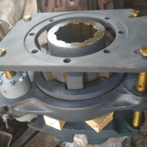 Муфта переключения 1080.31.00-1