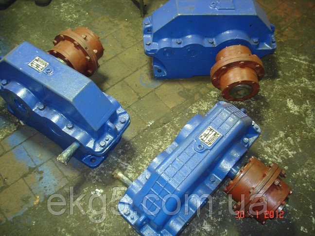 Редуктор Ц2У-200-40-20