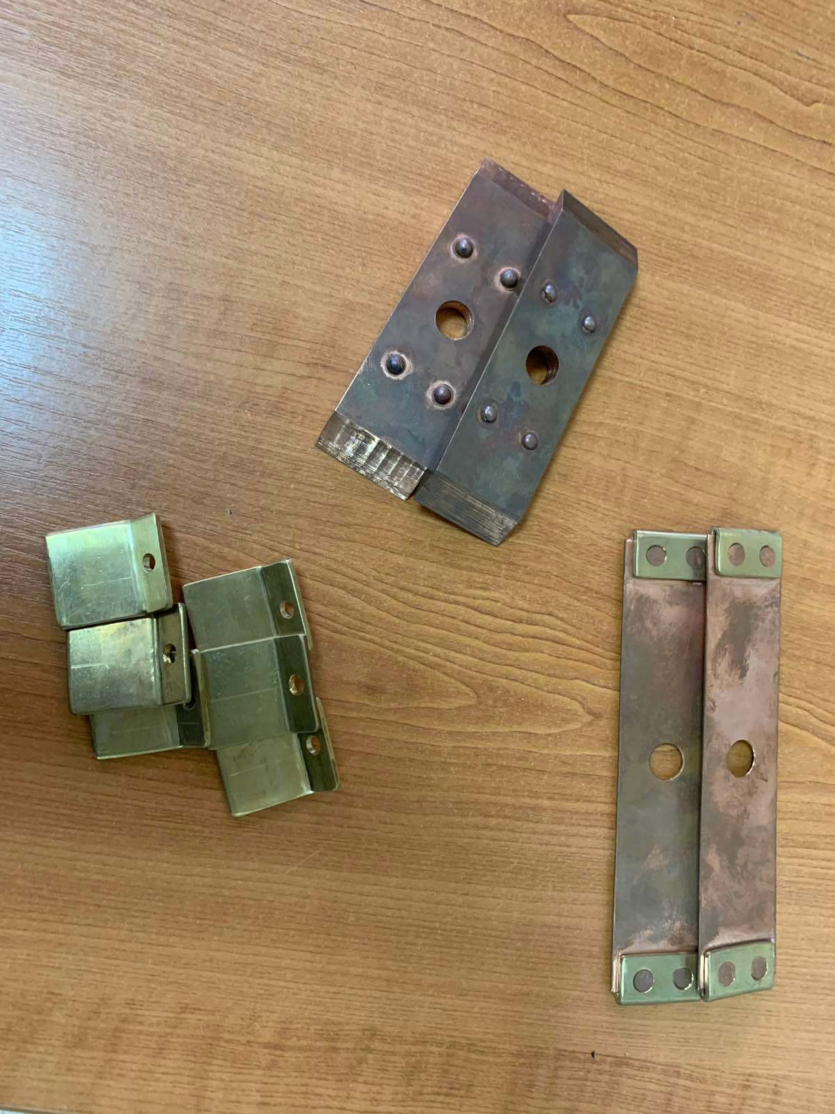 Контакт дугогасительн неподв. ВМЭ-6-200-1,25 (8ВУ.551.021)