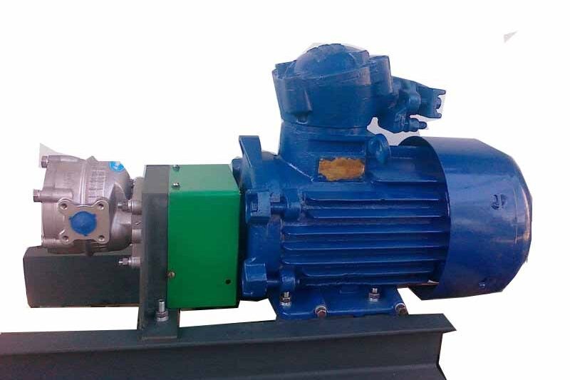 Pumps and pumping units